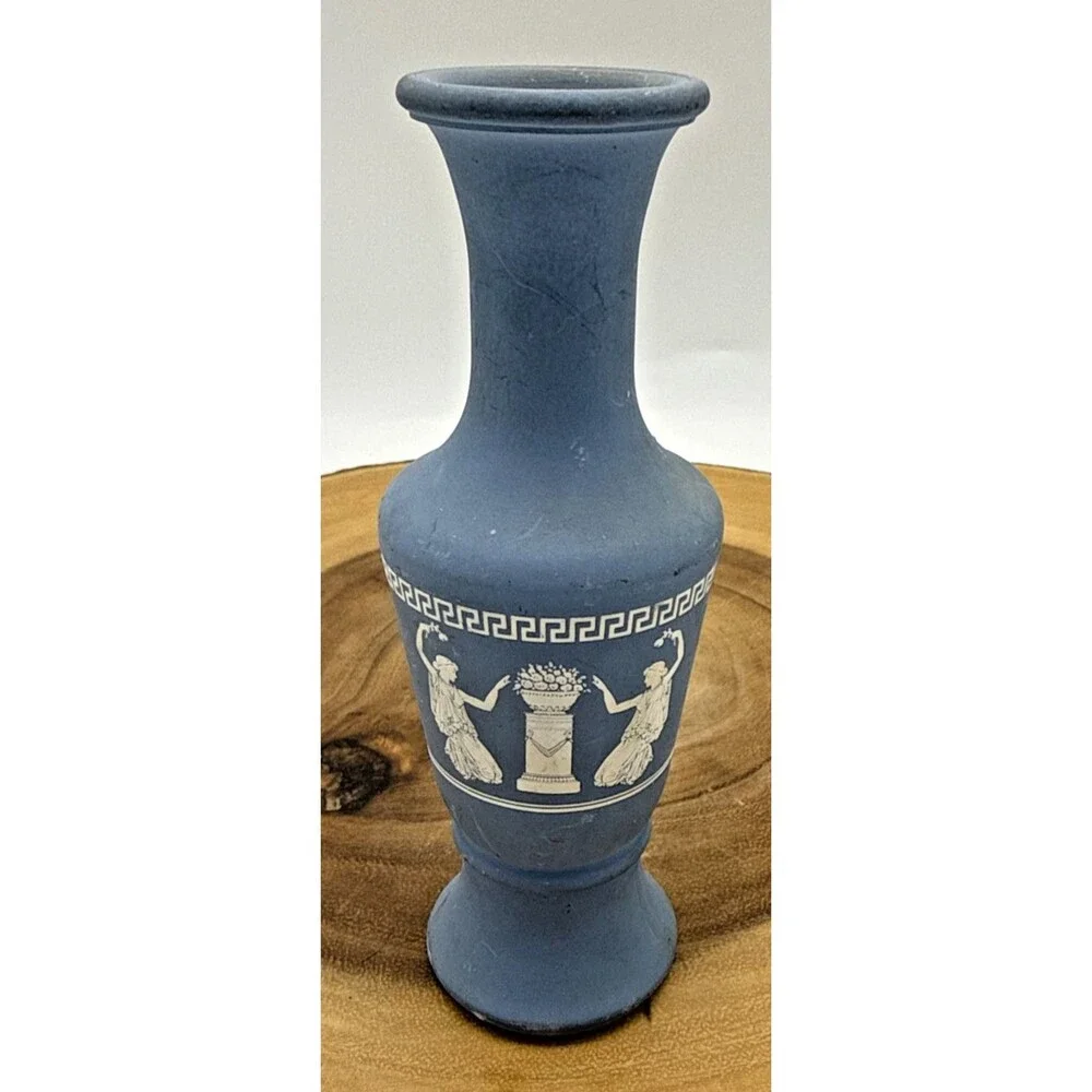 Vintage Avon Wedgewood Blue Jasperware Bud Vase Grecian Design 5.5